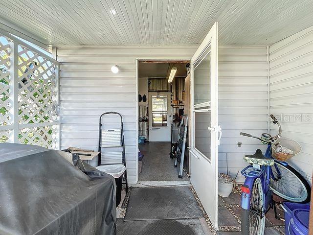 Image 26 of 38 For 1359 Windsor Street