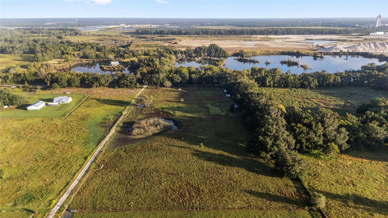 Image 23 of 36 For 3623 Cr 526  