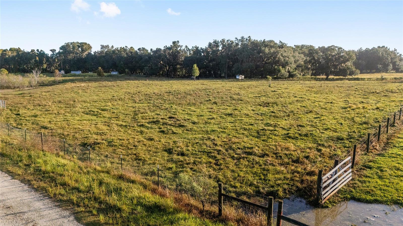 Image 27 of 36 For 3623 Cr 526  