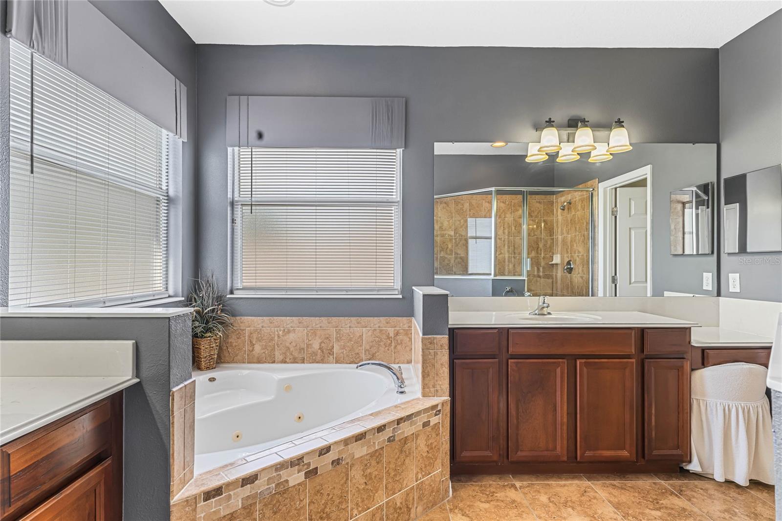 Image 23 of 50 For 600 Michigan Estates Circle