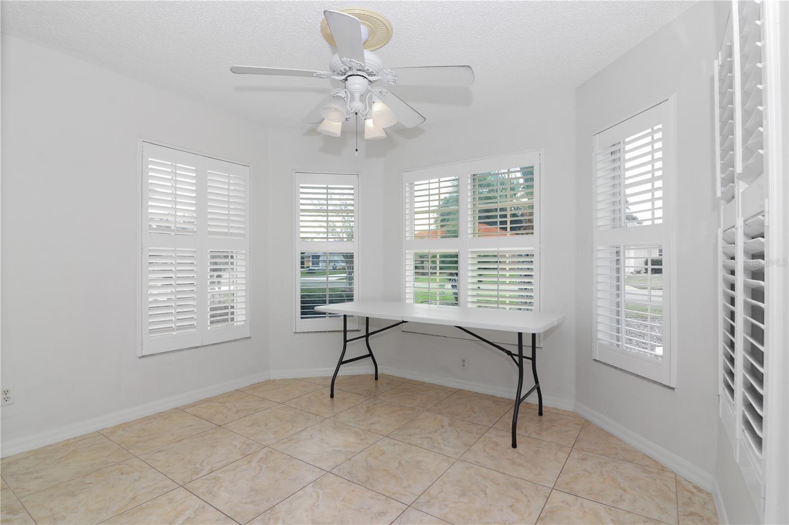 Image 13 of 40 For 21742 King John Street