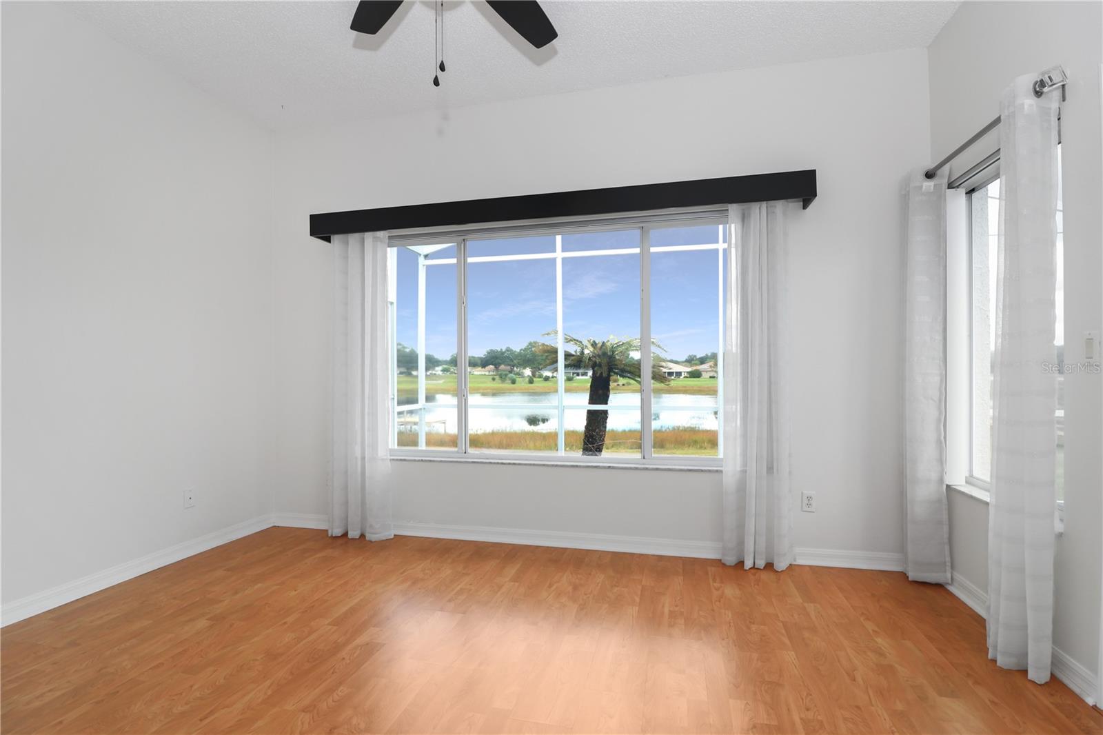 Image 15 of 40 For 21742 King John Street