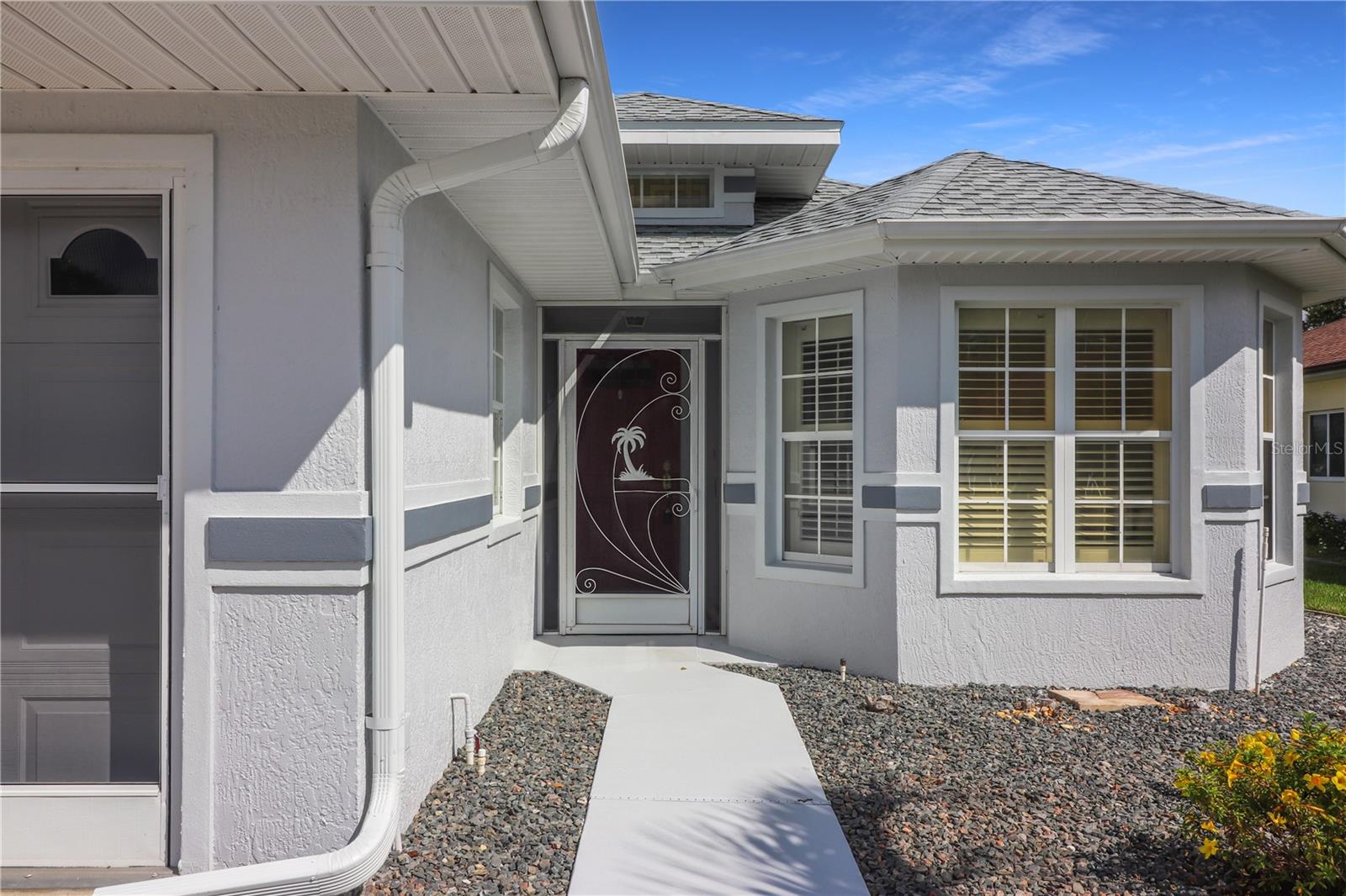 Image 2 of 40 For 21742 King John Street