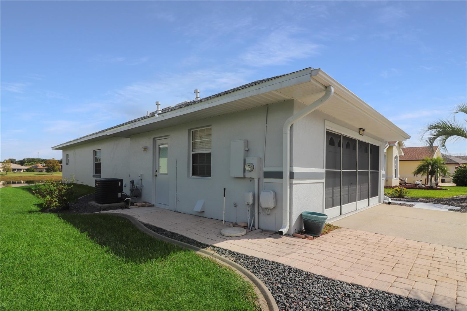 Image 31 of 40 For 21742 King John Street