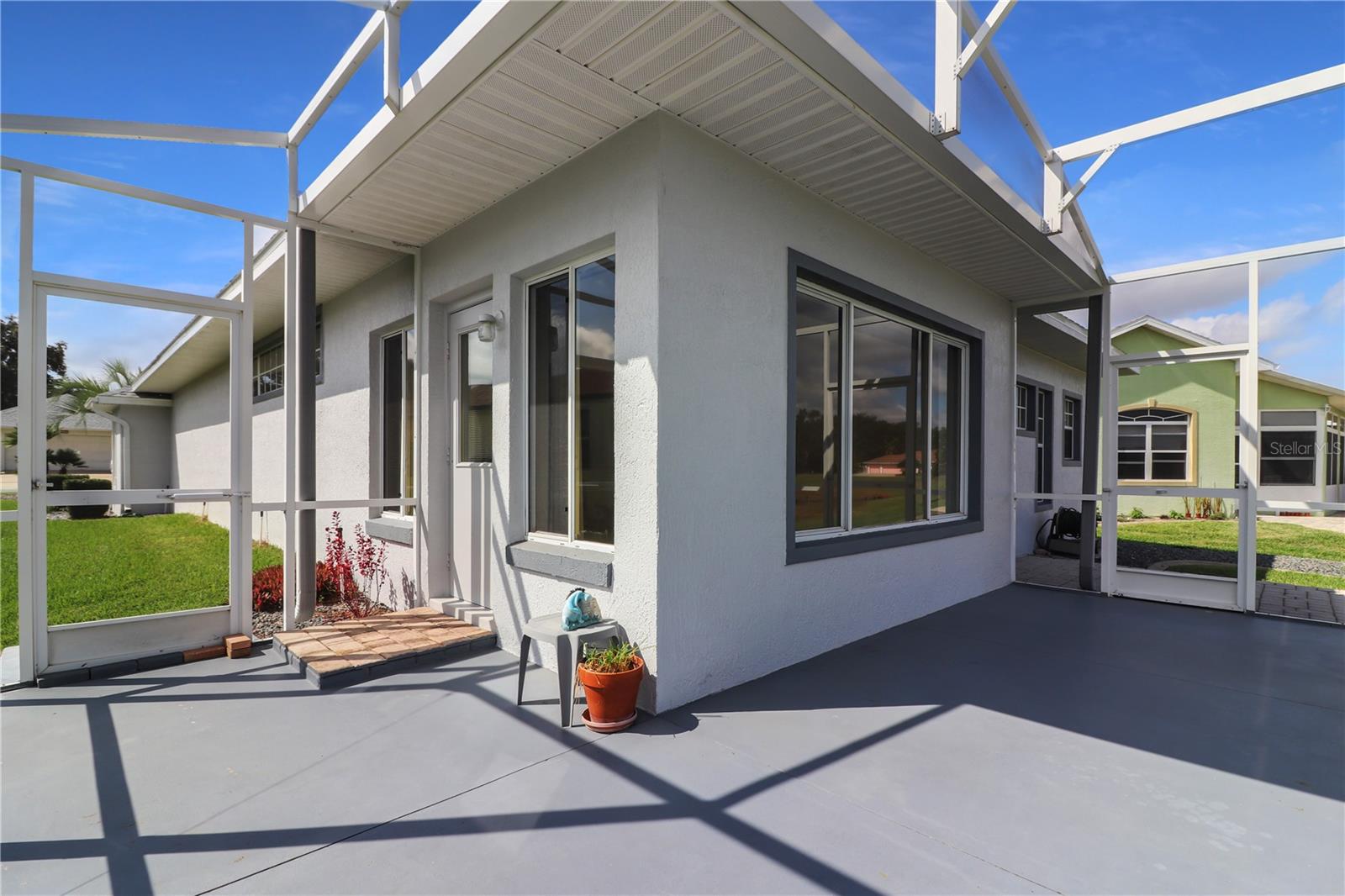 Image 33 of 40 For 21742 King John Street