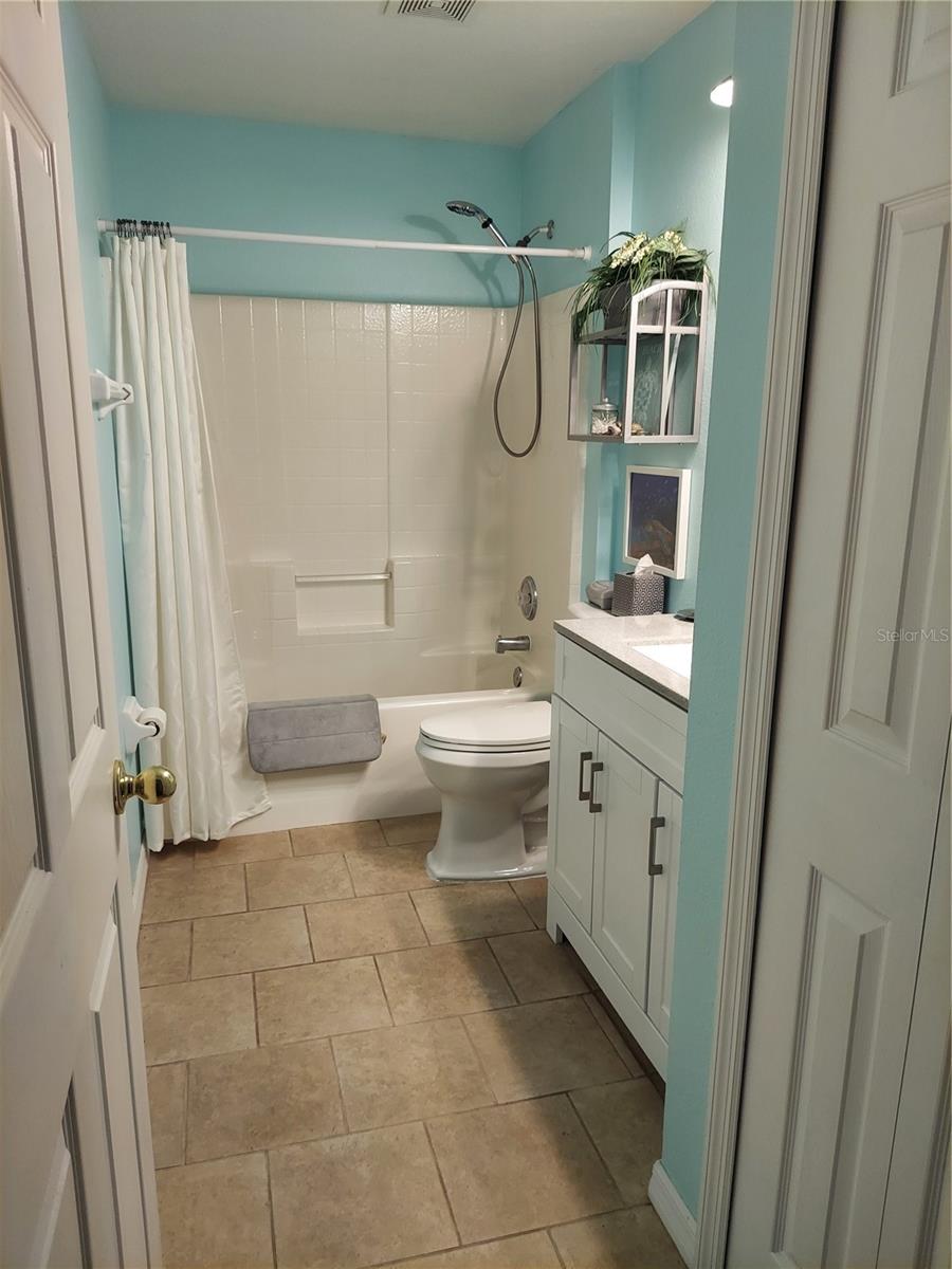 Image 12 of 12 For 2236 Lake Pointe Circle