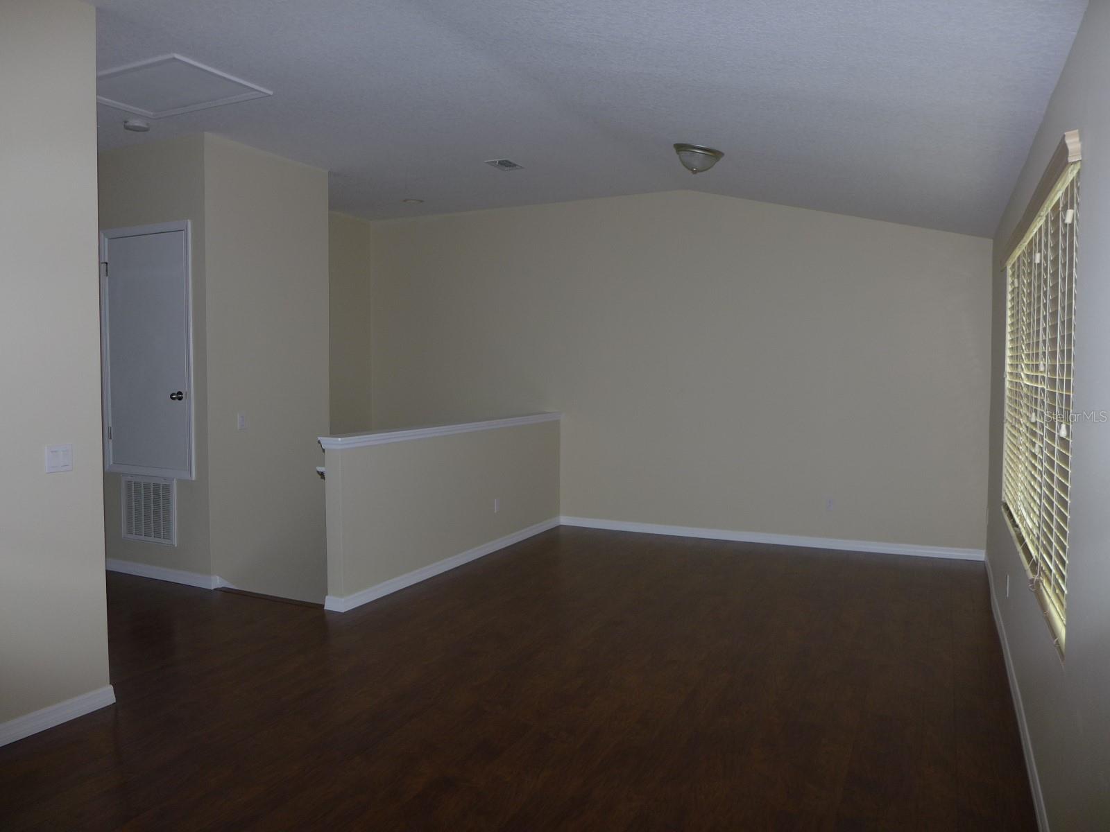 Image 19 of 27 For 531 Juniper Springs Drive