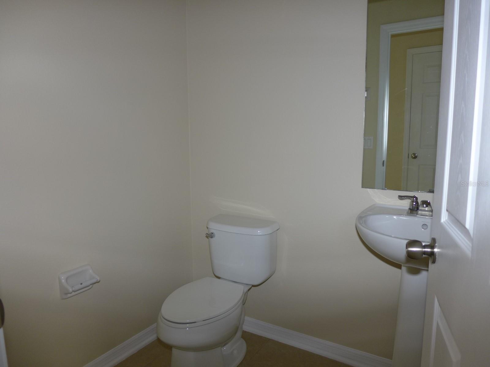 Image 21 of 27 For 531 Juniper Springs Drive