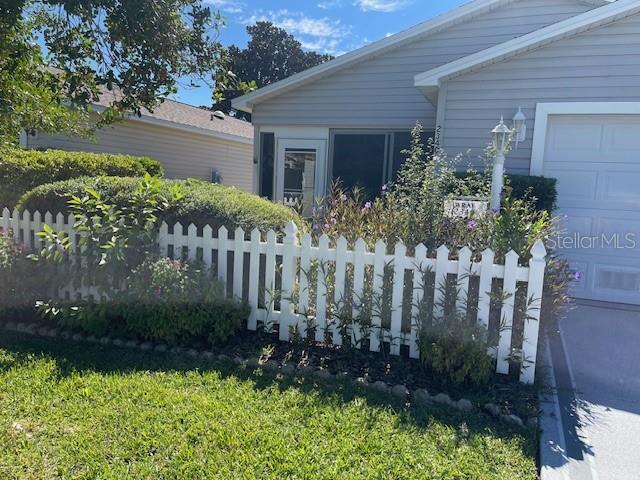 Image 4 of 26 For 2340 Pickens Place