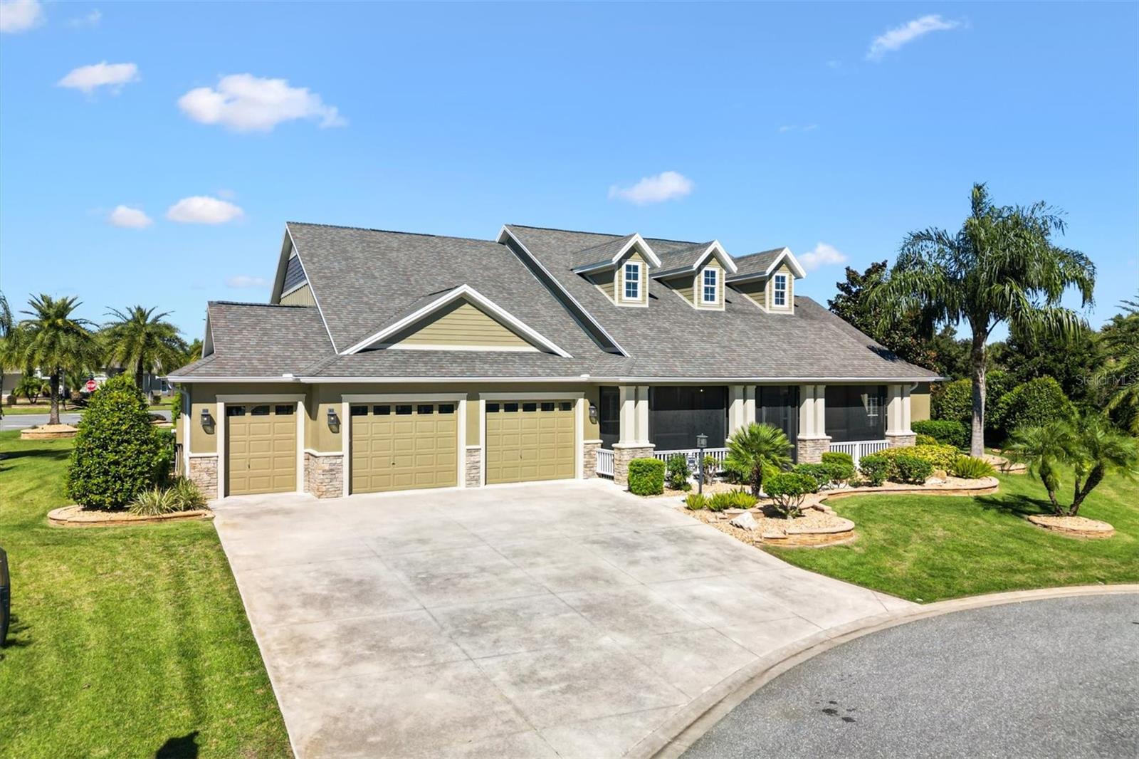 Listing photo id 55 for 981 Iron Oak Way