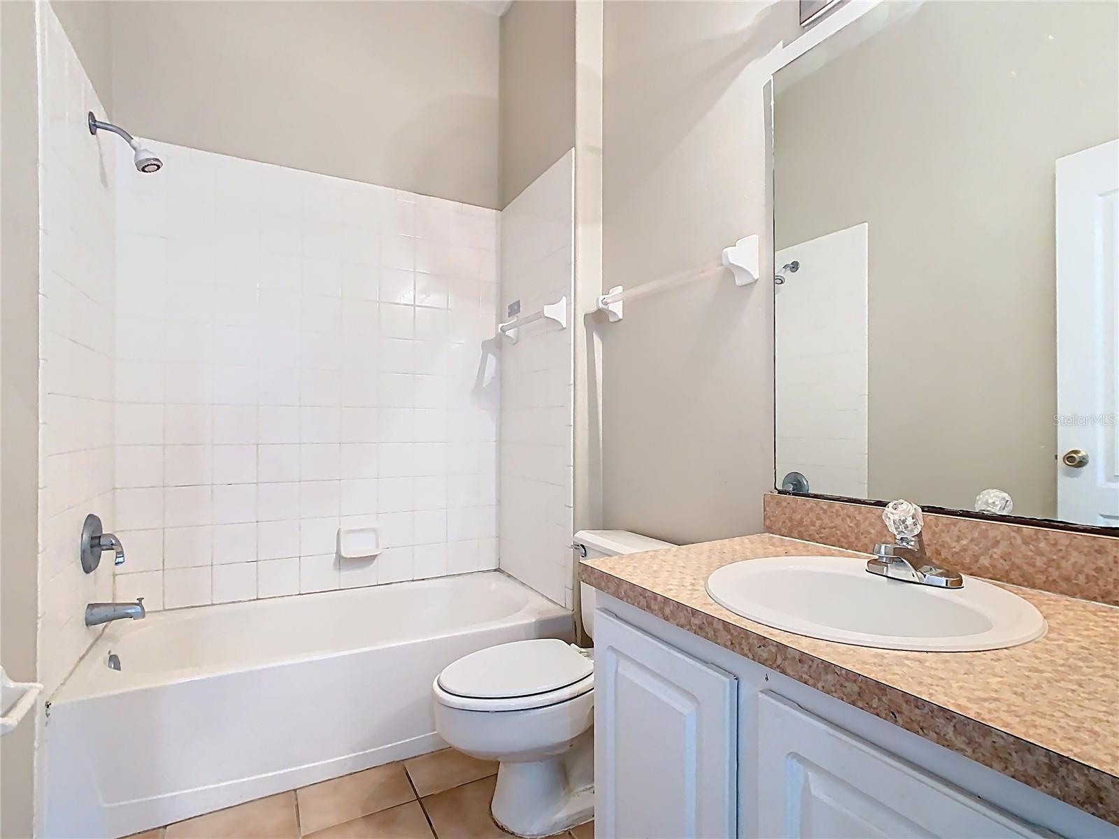 Image 18 of 35 For 213 Grand Reserve Drive