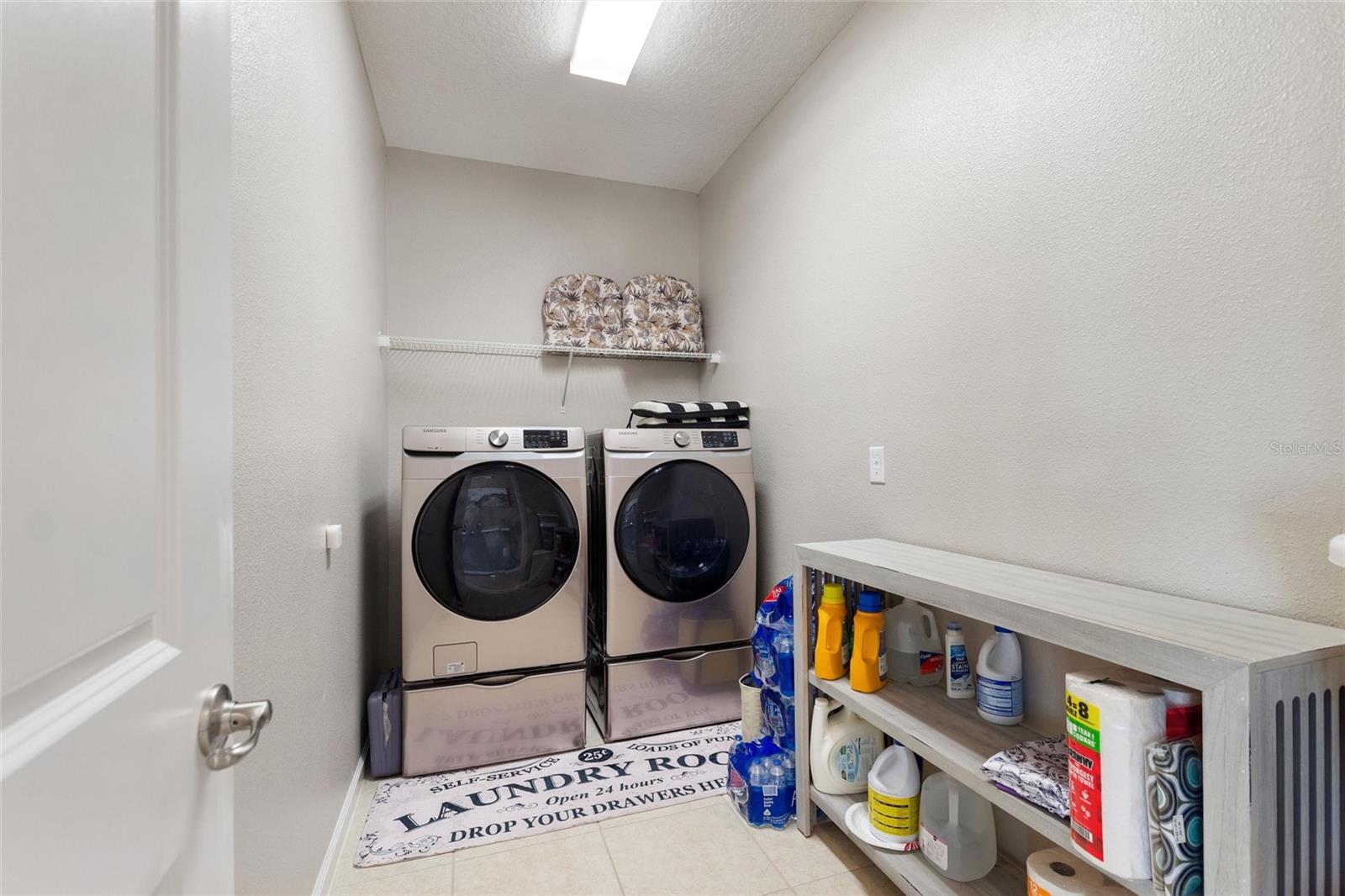 Image 13 of 60 For 428 Sapphire Drive