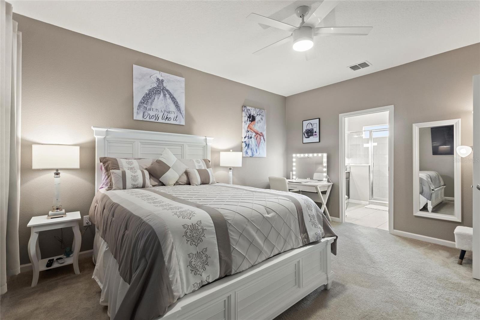 Image 23 of 60 For 428 Sapphire Drive