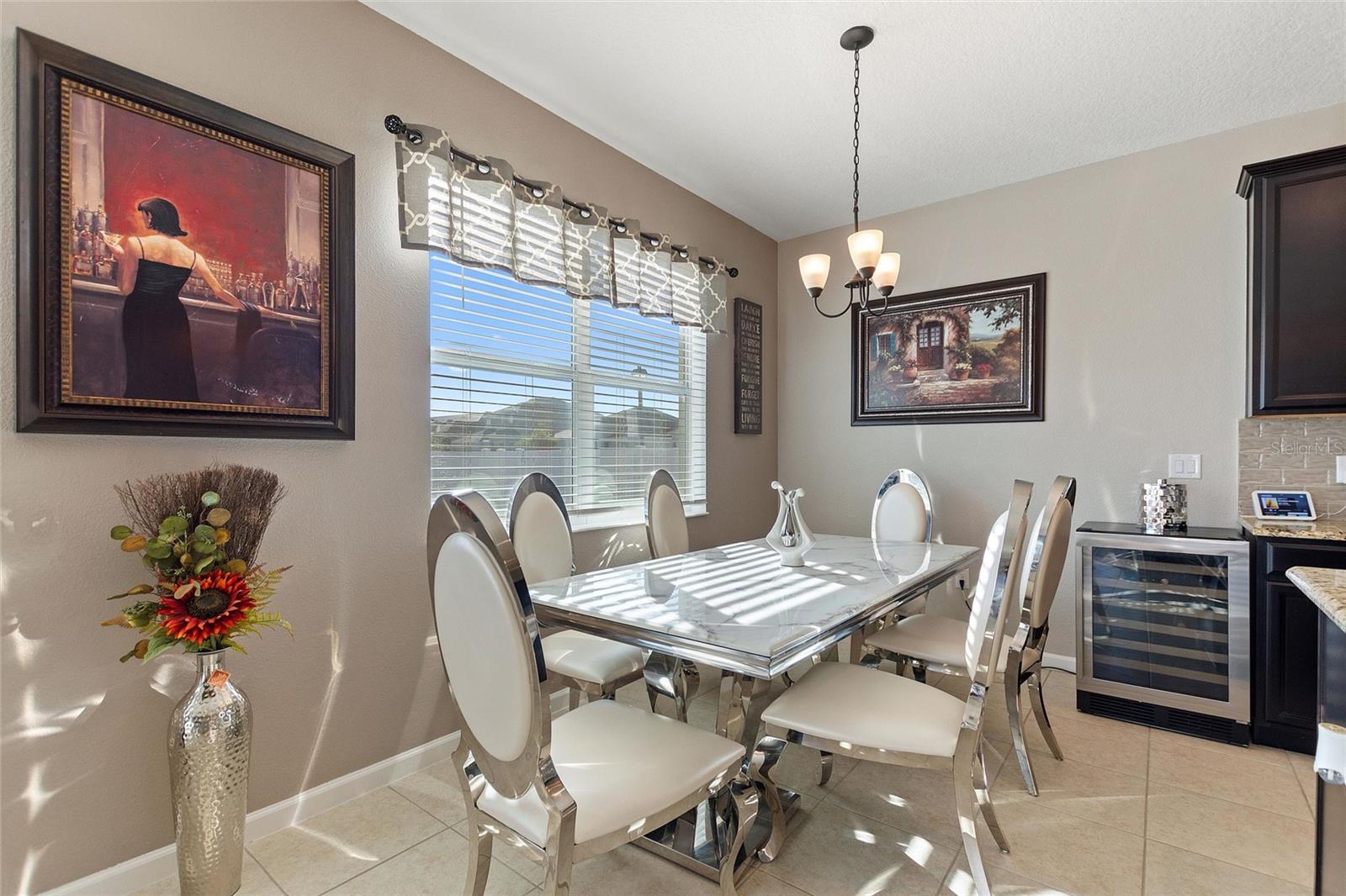 Image 8 of 60 For 428 Sapphire Drive