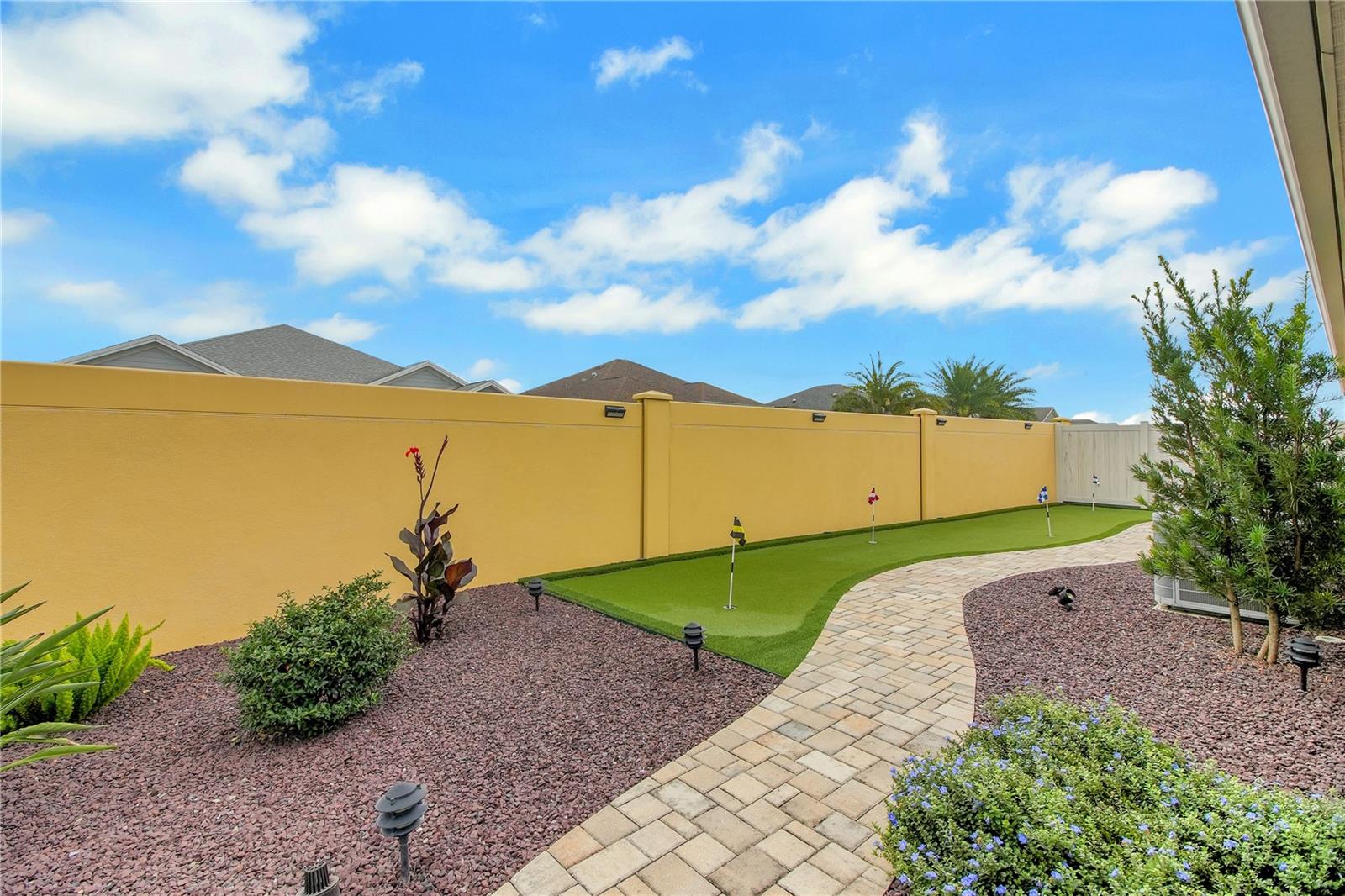 Image 14 of 54 For 1967 Carmalt Lane