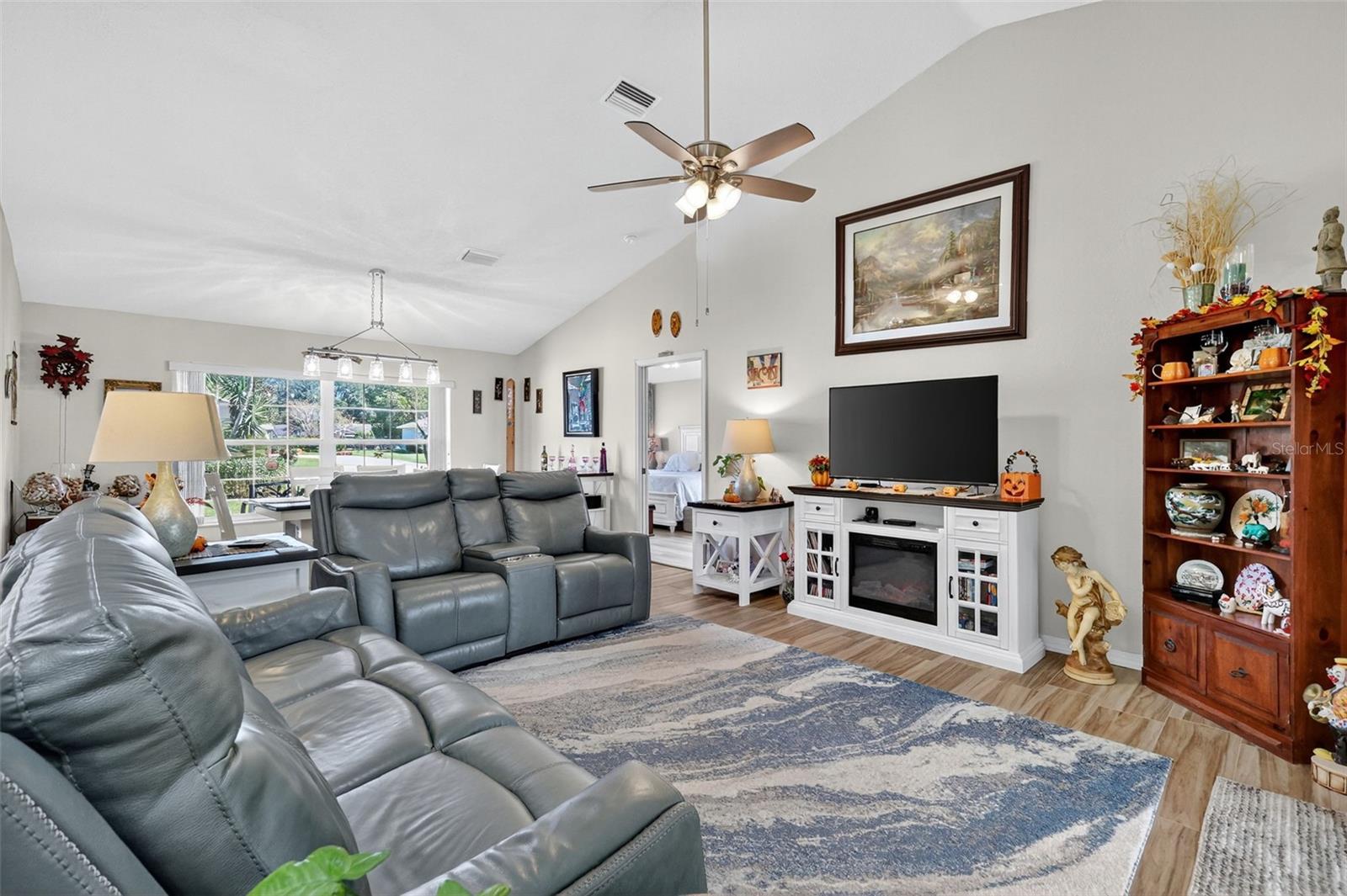 Image 11 of 37 For 14 62nd Terrace