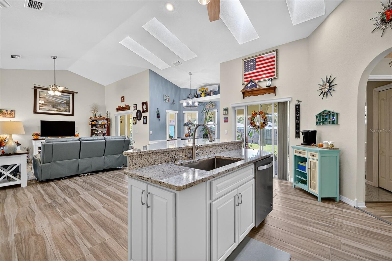 Image 16 of 37 For 14 62nd Terrace