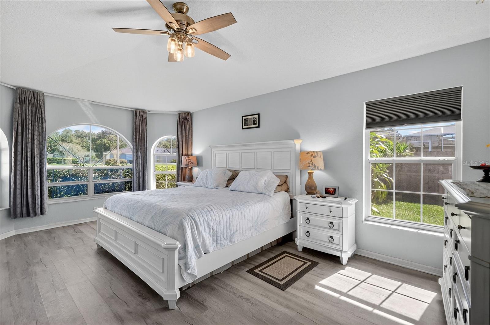 Image 24 of 37 For 14 62nd Terrace