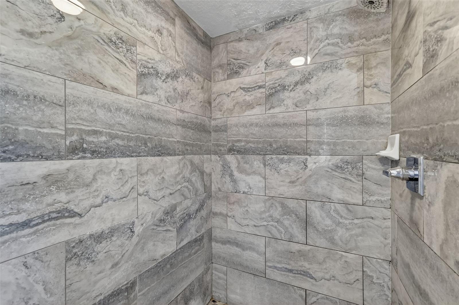 Image 26 of 37 For 14 62nd Terrace