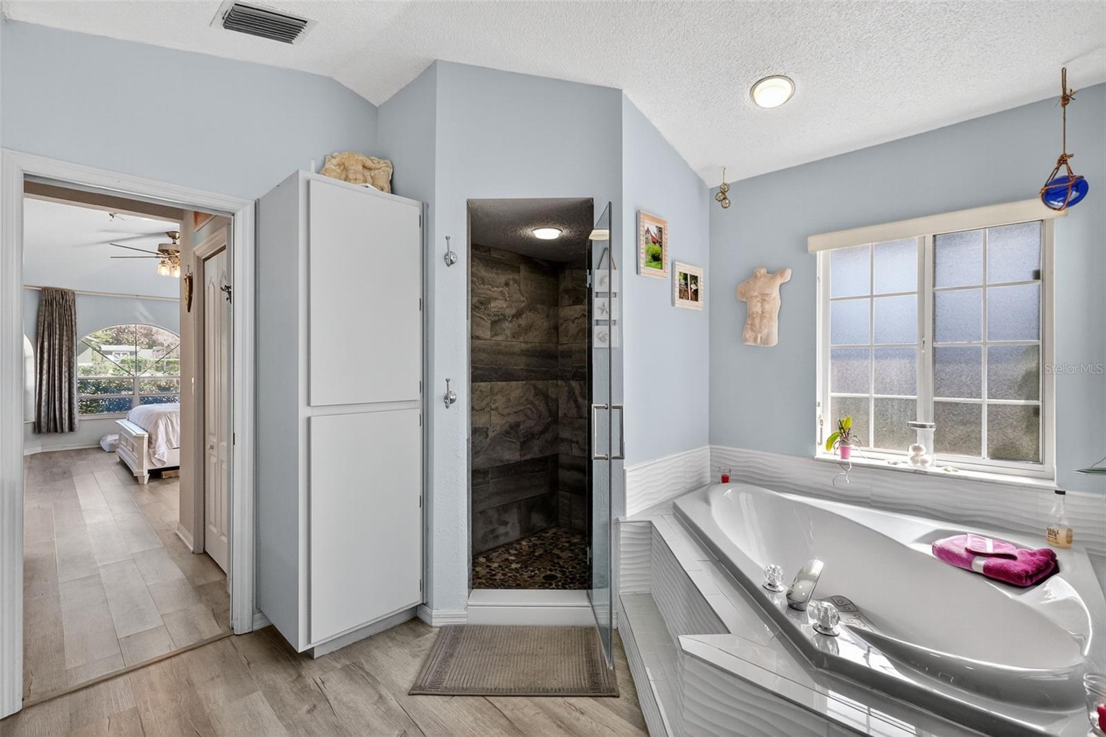 Image 27 of 37 For 14 62nd Terrace