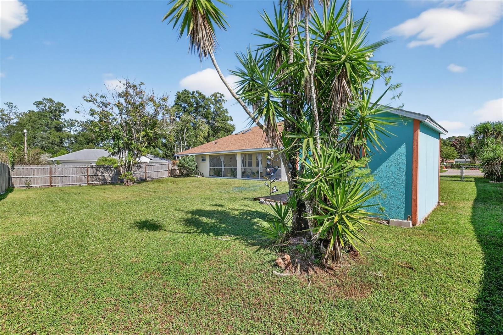 Image 8 of 37 For 14 62nd Terrace