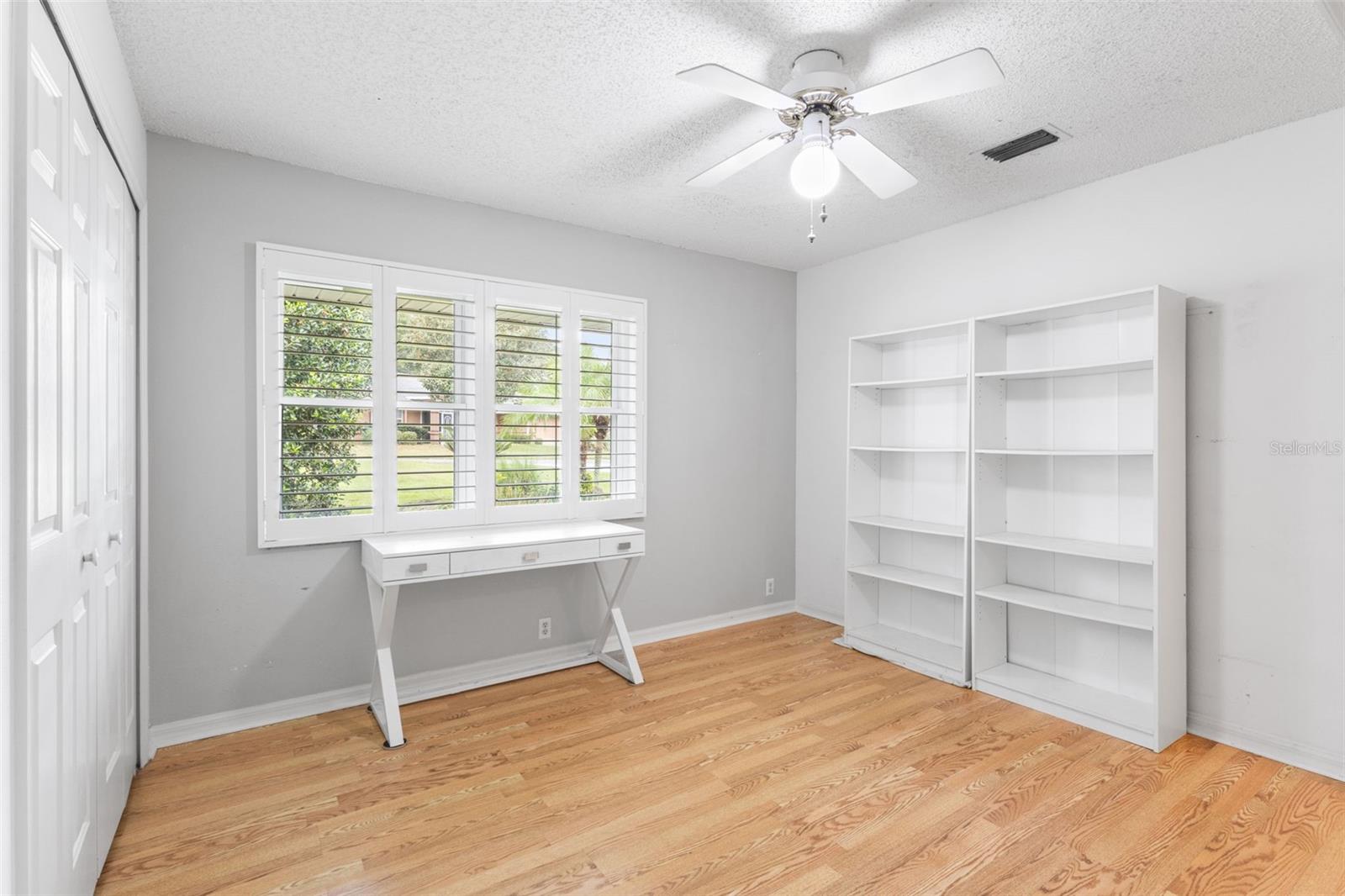 Image 19 of 67 For 5124 Links Lane