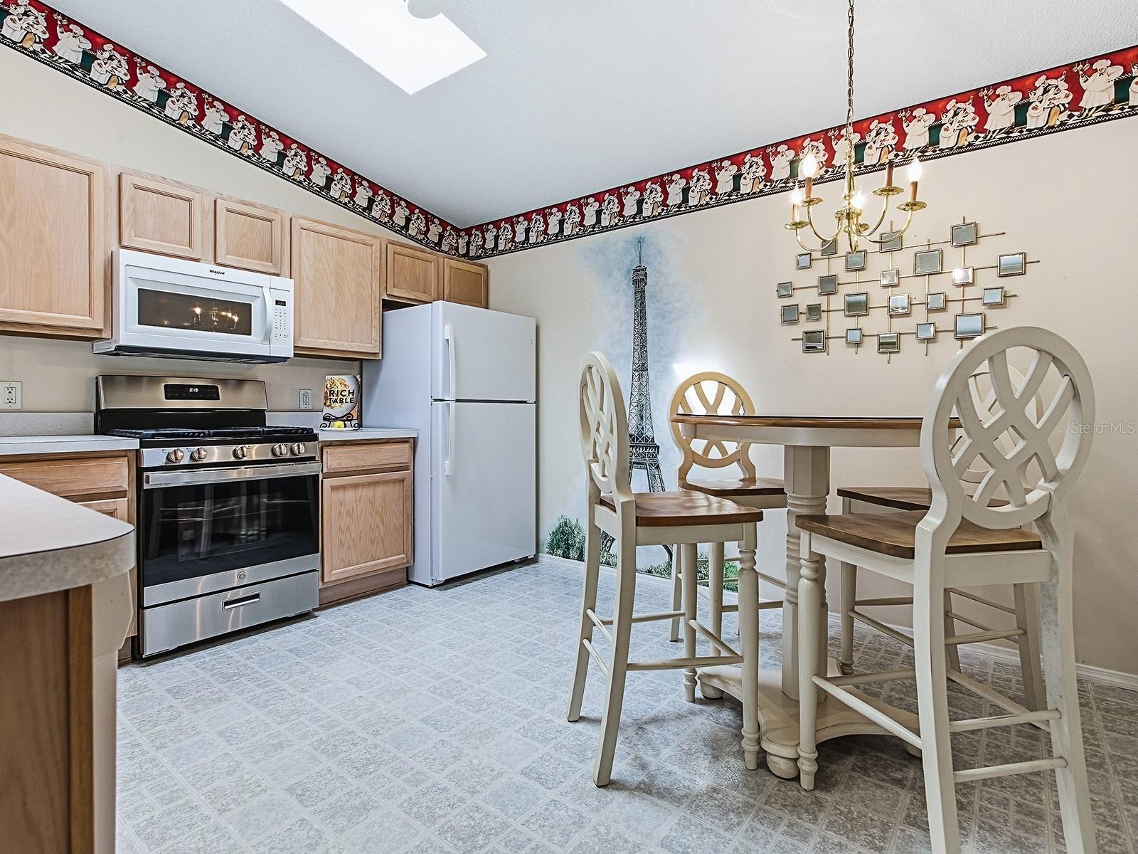 Image 12 of 43 For 16978 94th Sunnybrook Circle