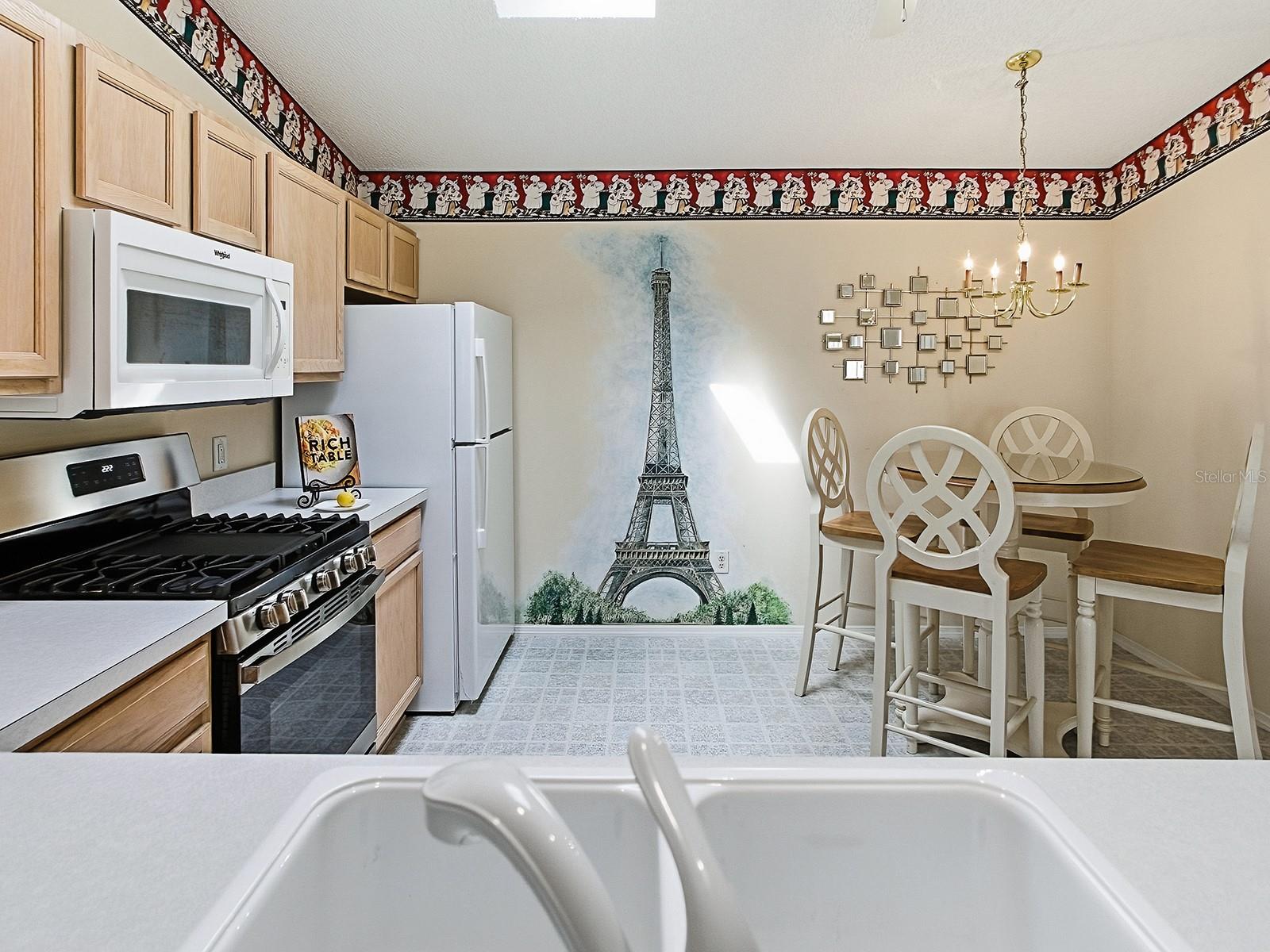 Image 15 of 43 For 16978 94th Sunnybrook Circle