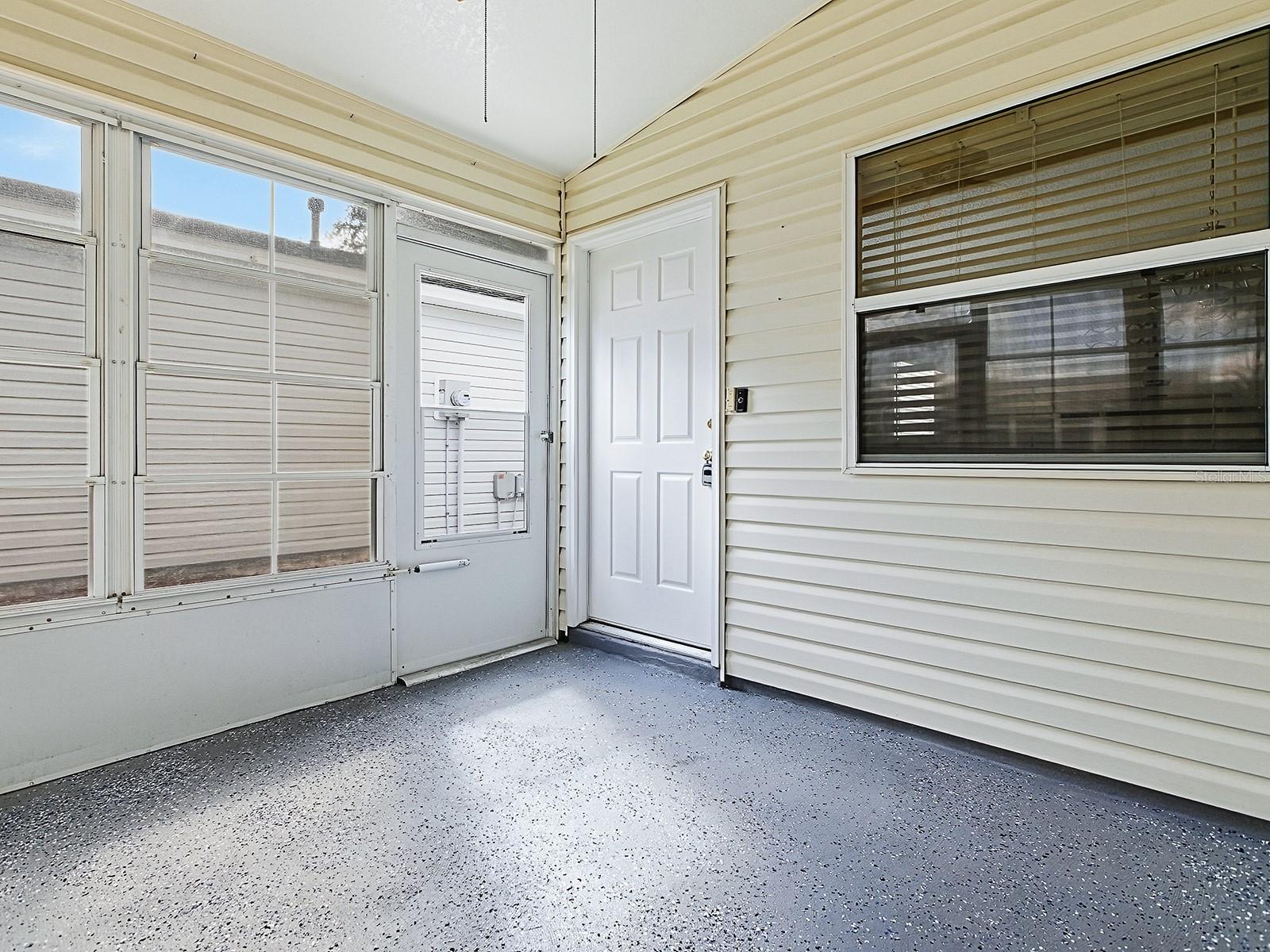 Image 2 of 43 For 16978 94th Sunnybrook Circle