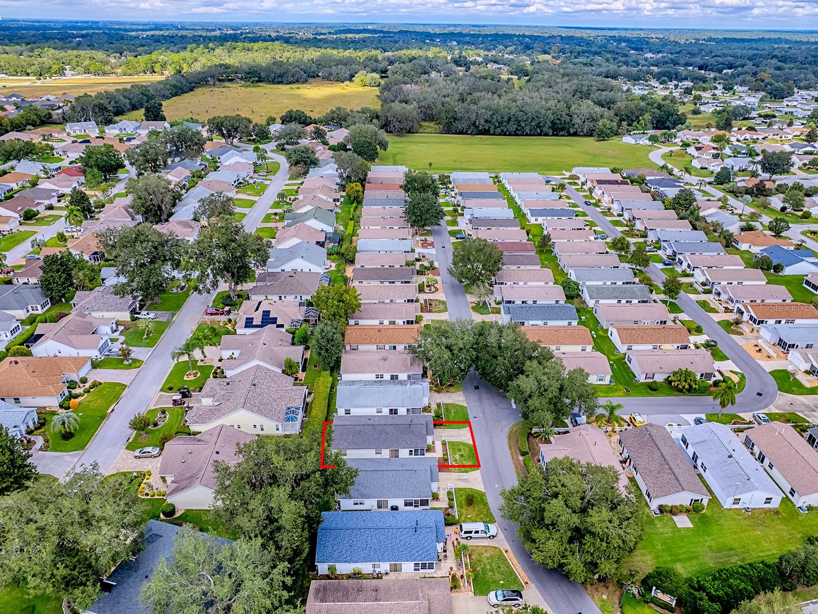 Image 40 of 43 For 16978 94th Sunnybrook Circle