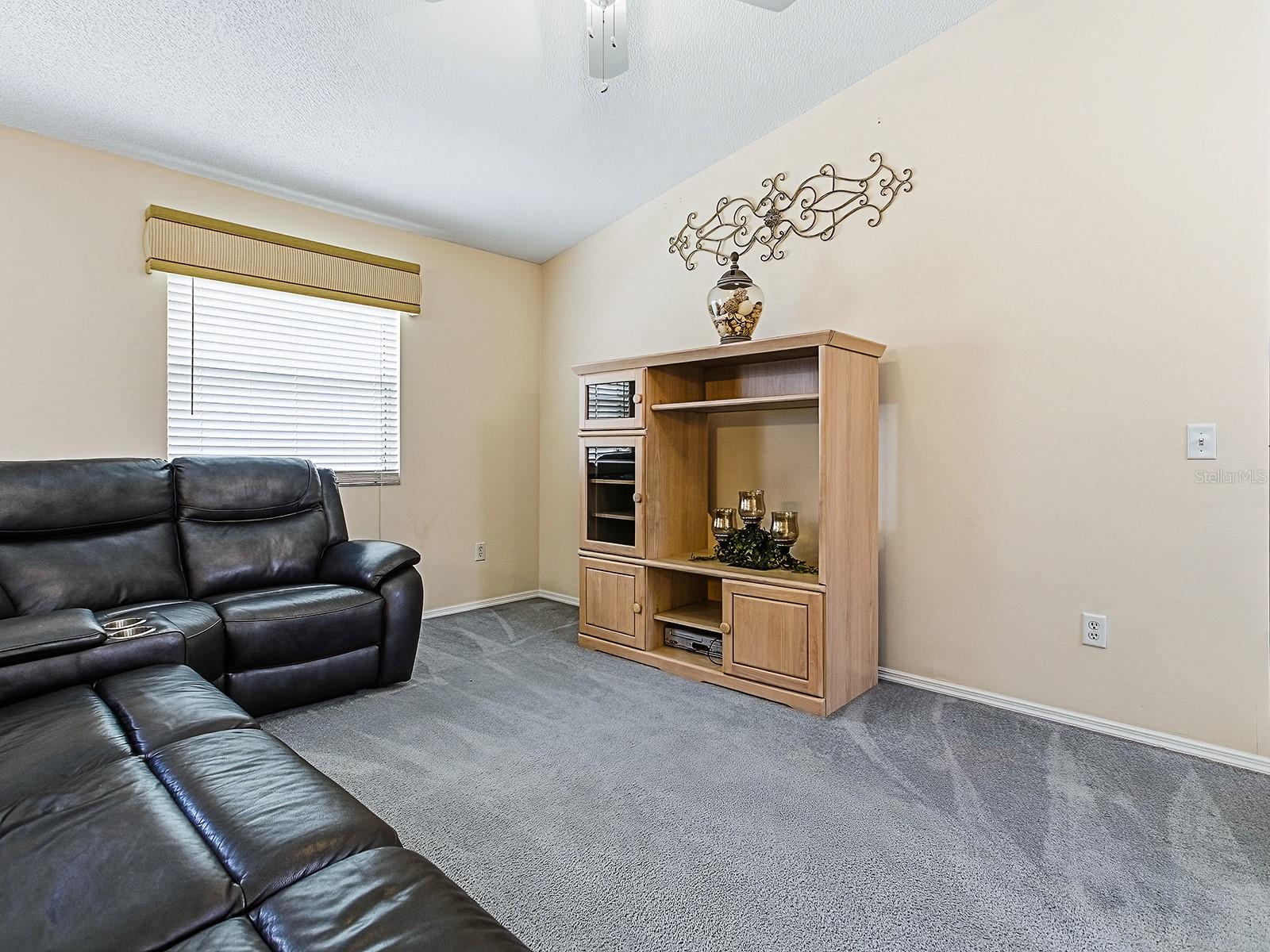 Image 5 of 43 For 16978 94th Sunnybrook Circle