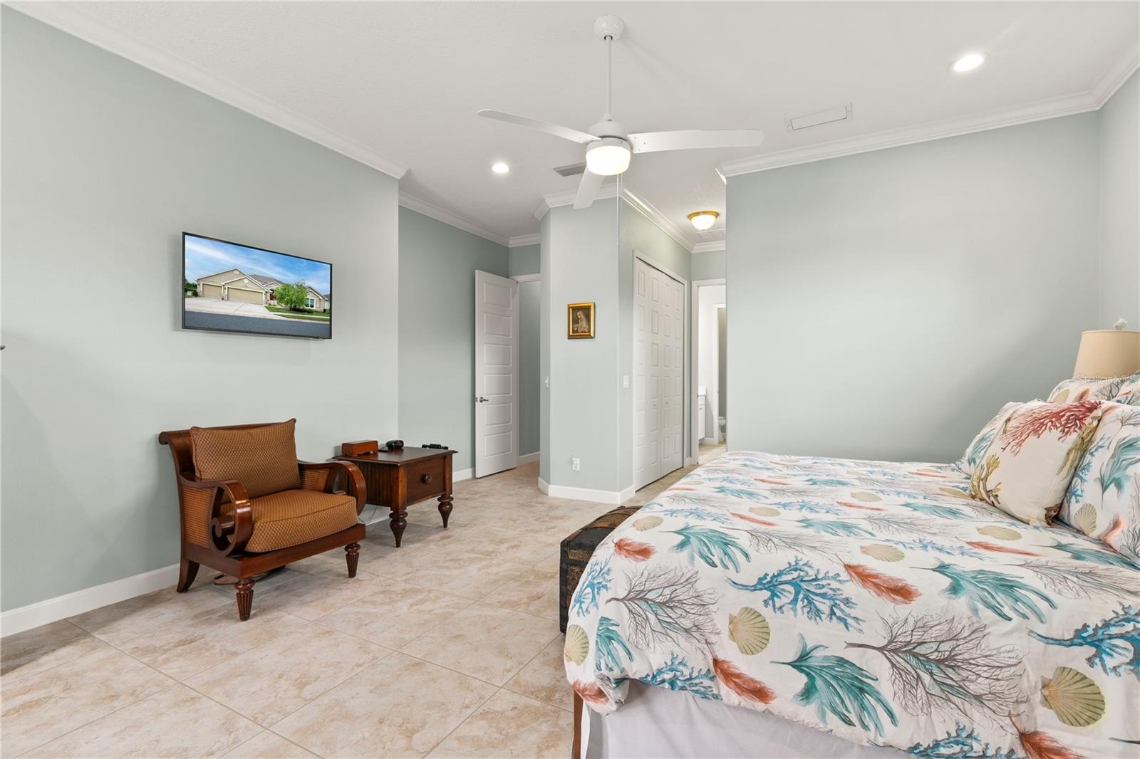 Image 23 of 60 For 8065 Bridgeport Bay Circle