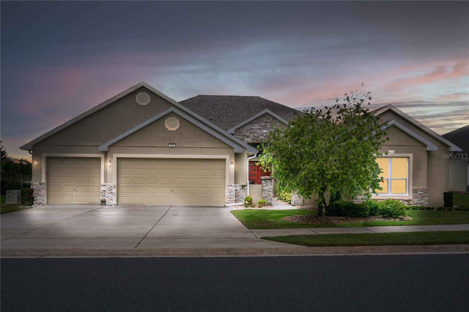 Image 3 of 60 For 8065 Bridgeport Bay Circle