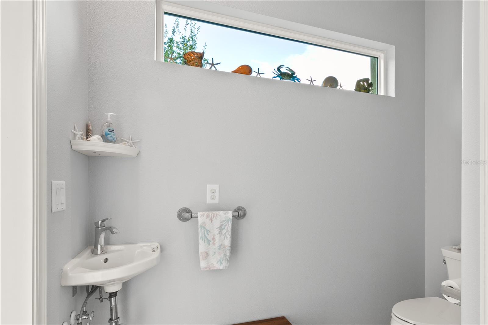 Image 30 of 60 For 8065 Bridgeport Bay Circle