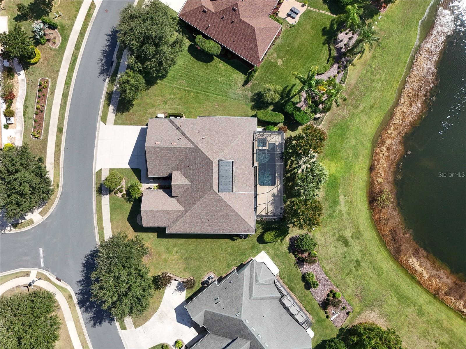 Image 43 of 60 For 8065 Bridgeport Bay Circle