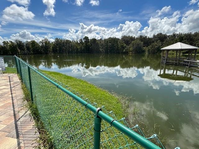 Image 19 of 27 For 605 Sunnyside Drive