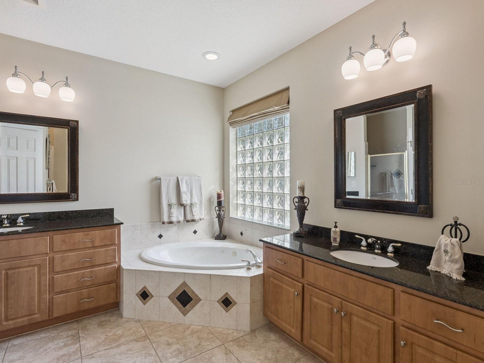 Image 22 of 42 For 2676 Florence Street