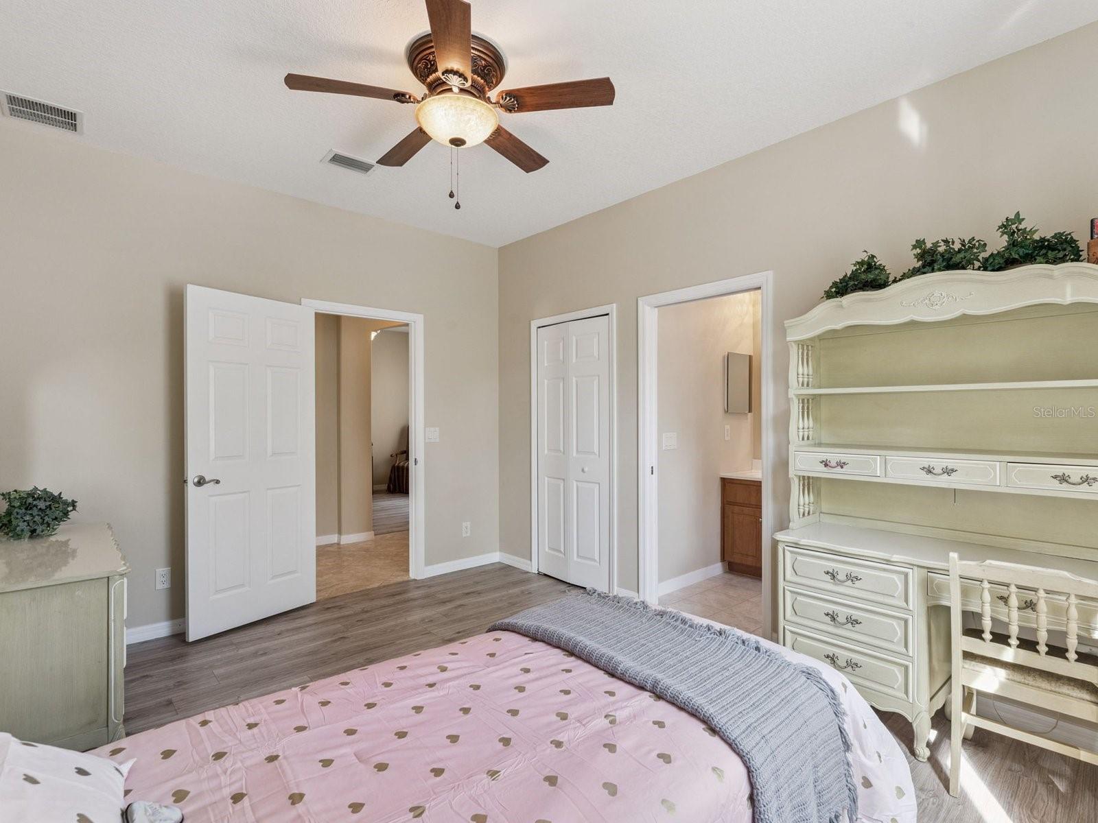 Image 25 of 42 For 2676 Florence Street