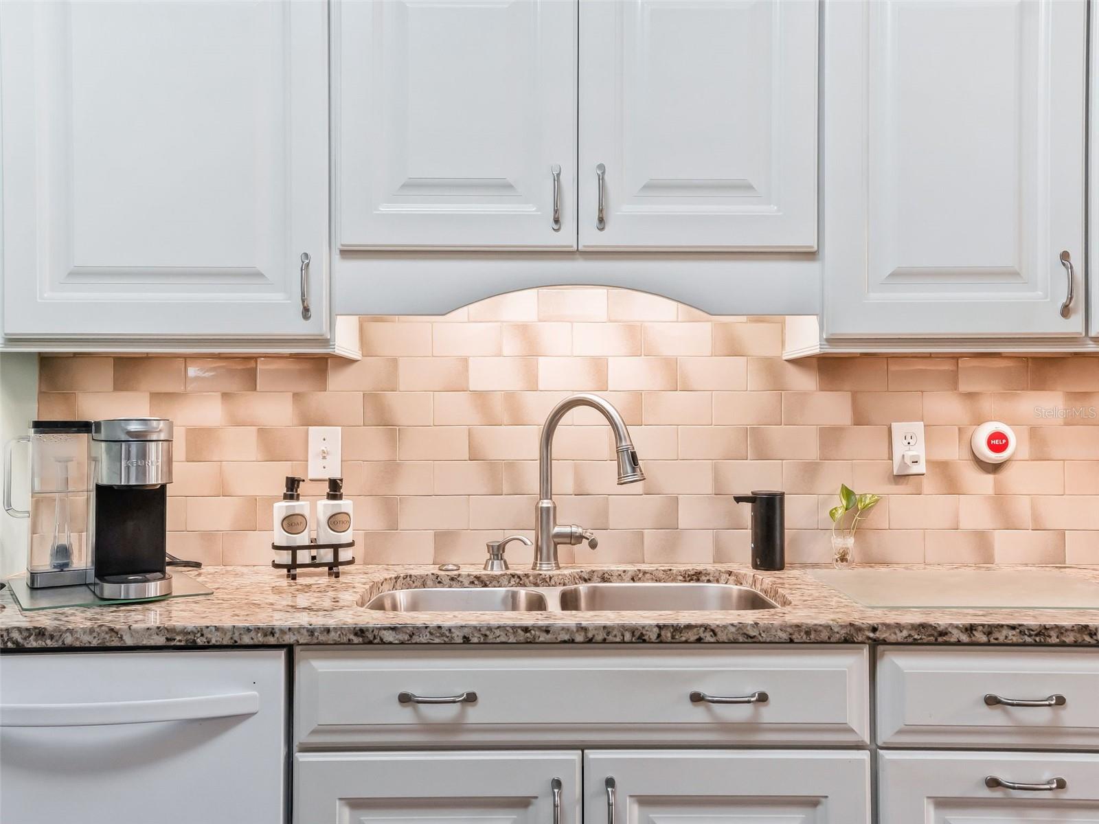 Image 24 of 71 For 9772 175th Lane