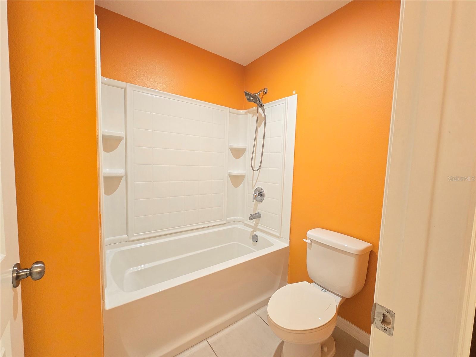 Image 15 of 19 For 564 Meadow Bend Drive