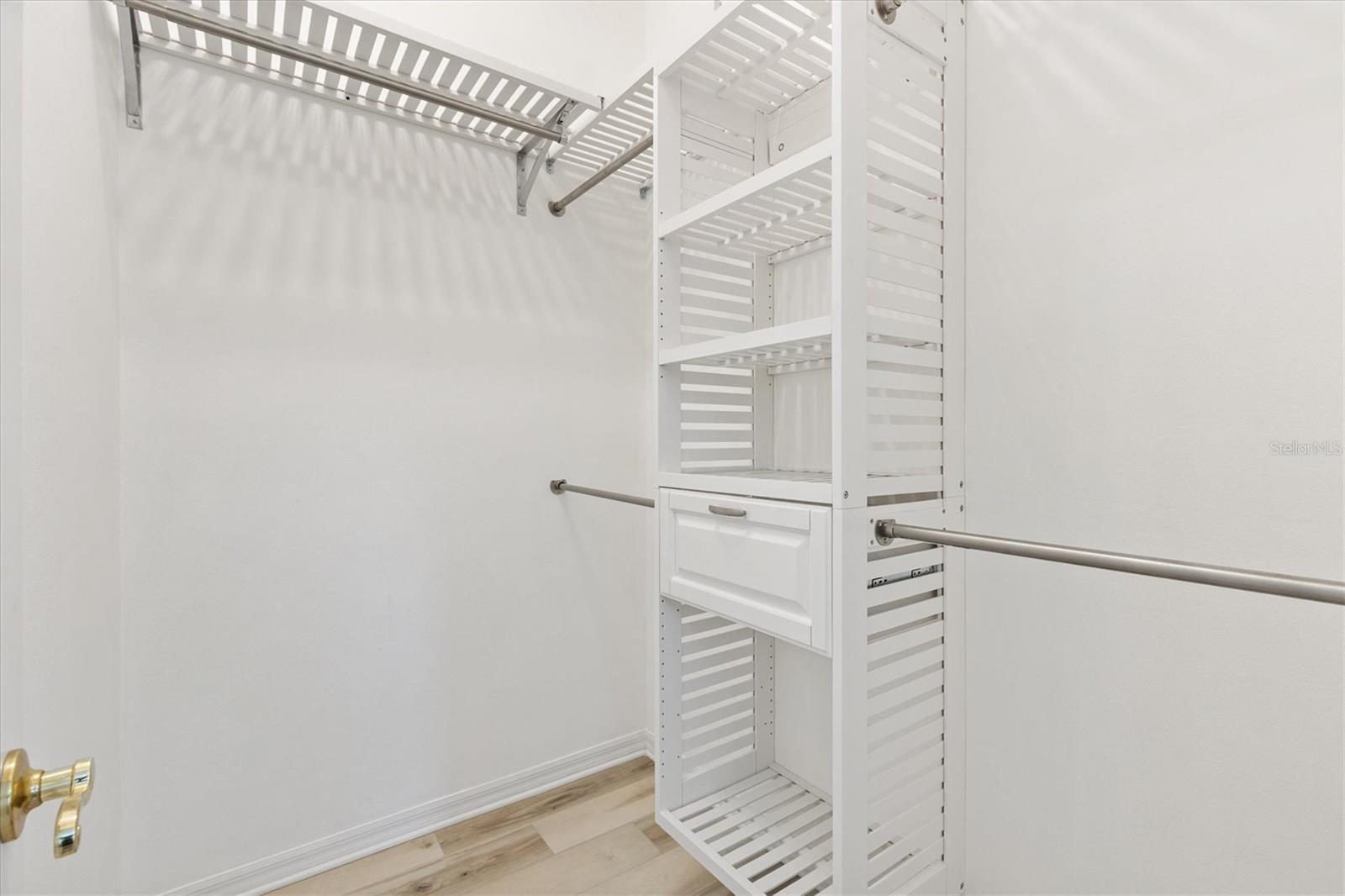 Image 22 of 45 For 515 Loma Paseo Drive