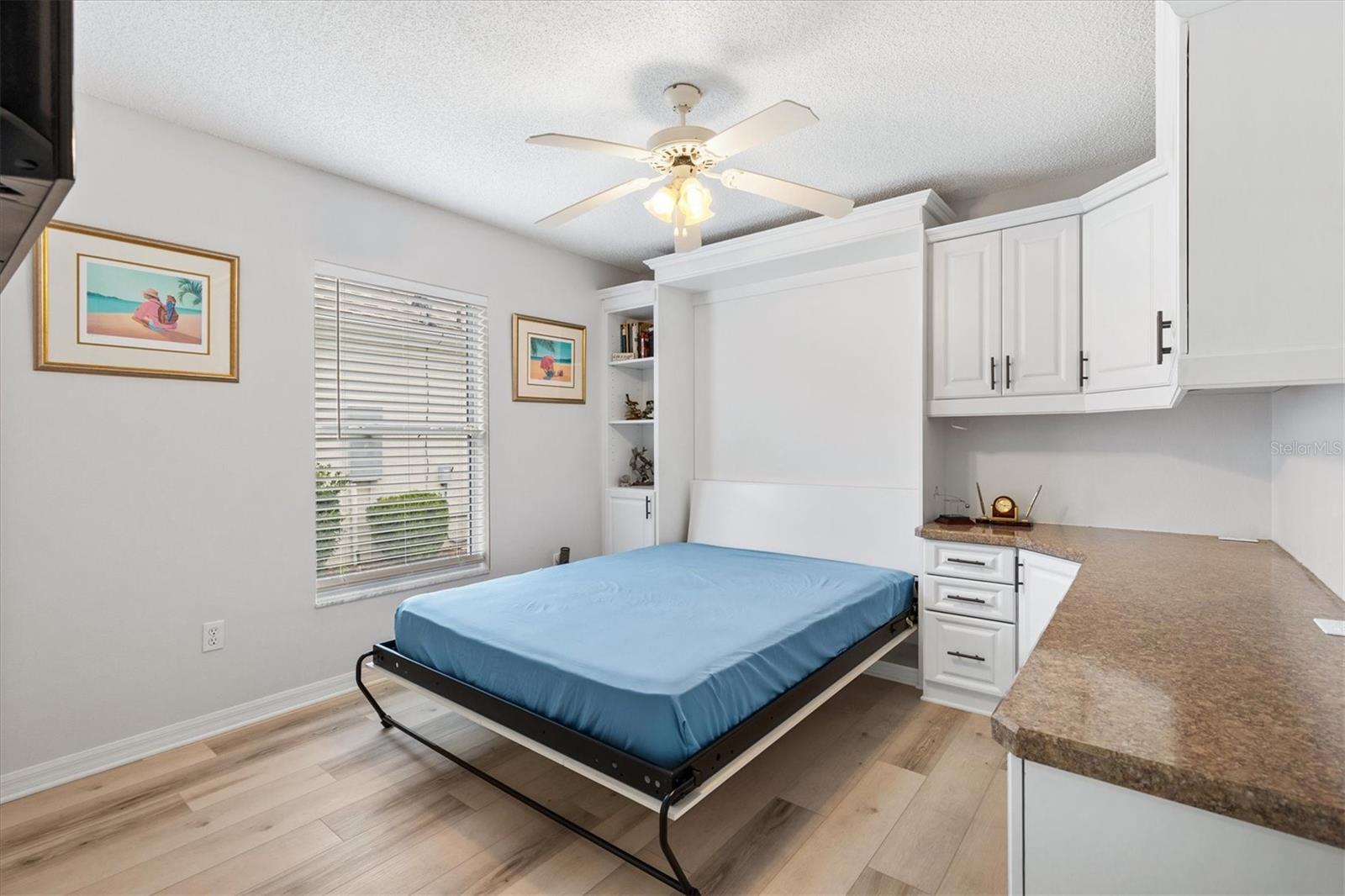 Image 24 of 45 For 515 Loma Paseo Drive