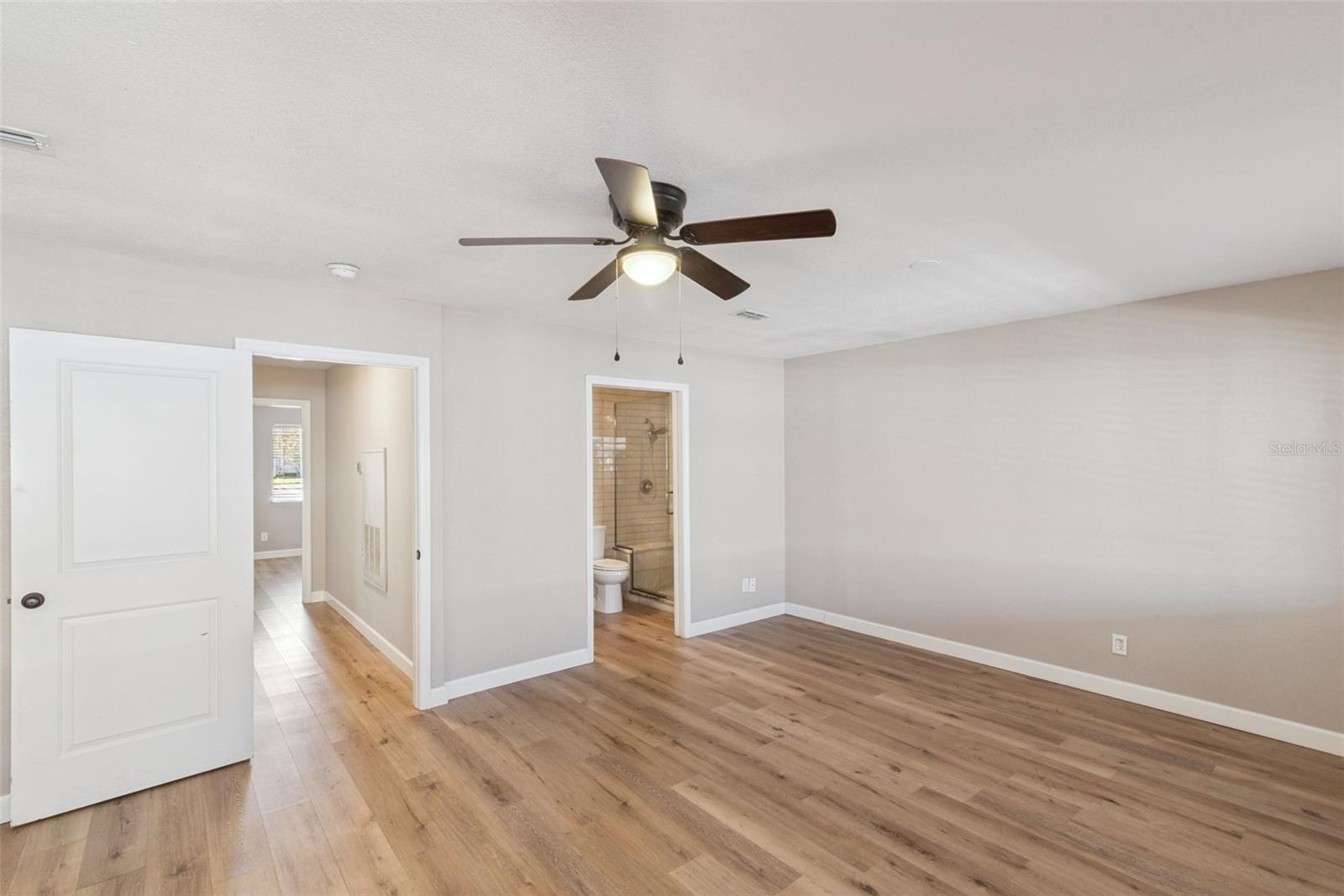 Image 18 of 32 For 30128 Tavares Ridge Boulevard 30128