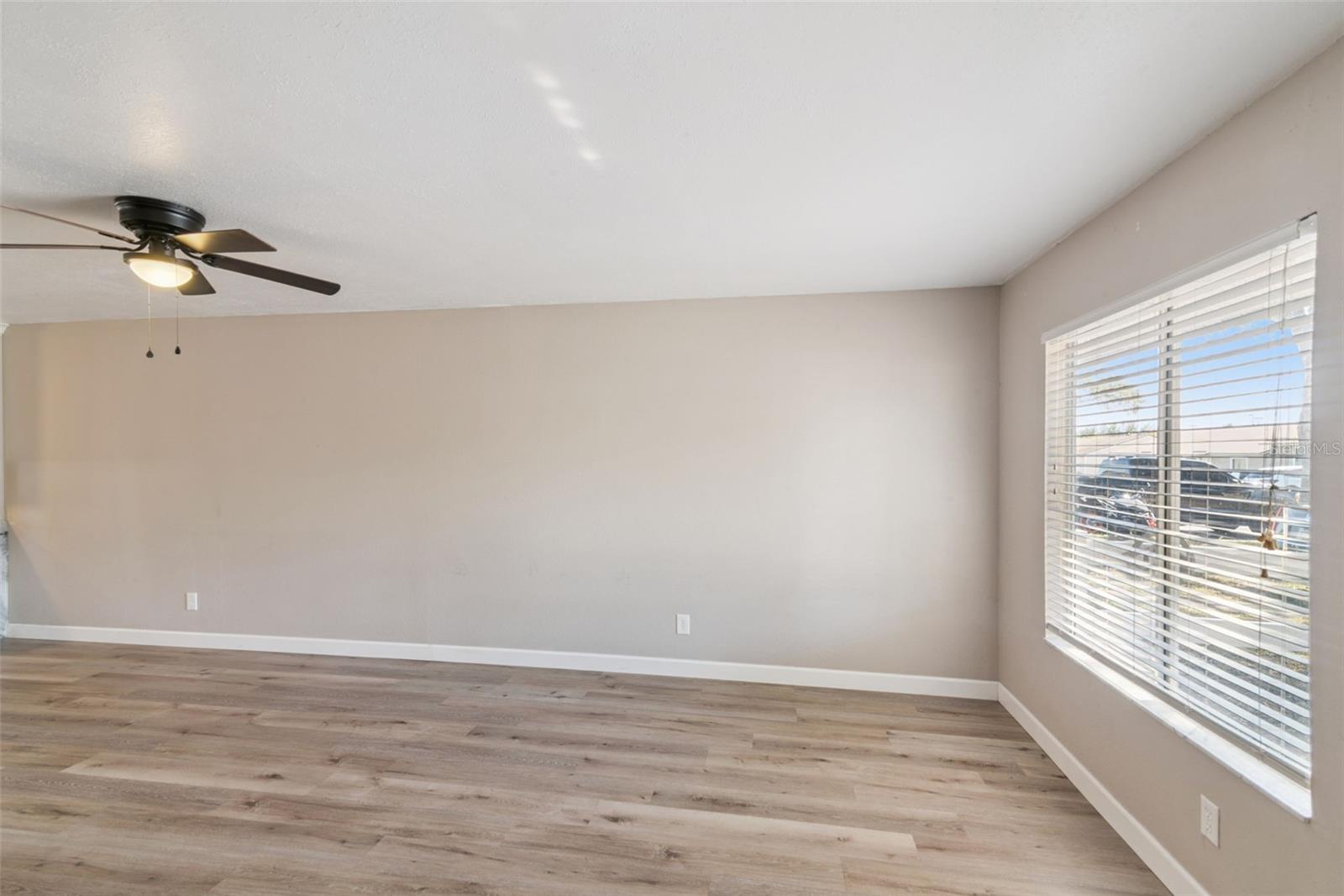 Image 21 of 32 For 30128 Tavares Ridge Boulevard 30128