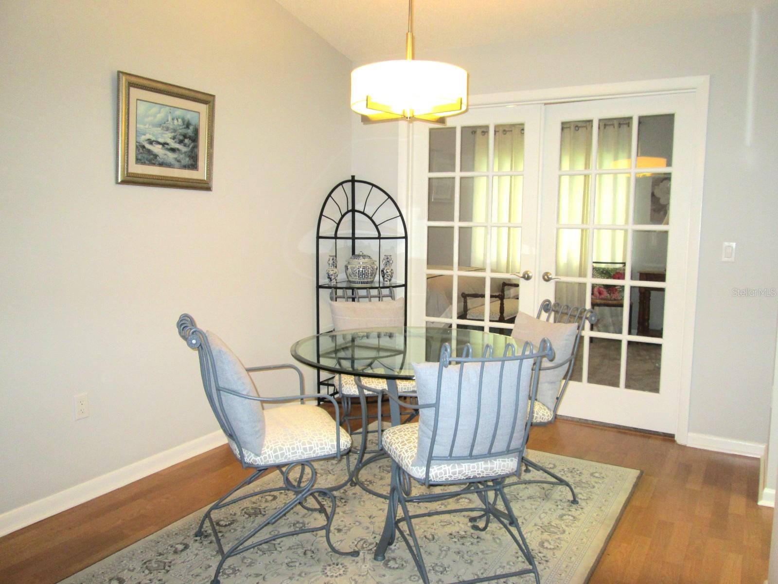 Image 10 of 38 For 1003 Dundee Circle Circle