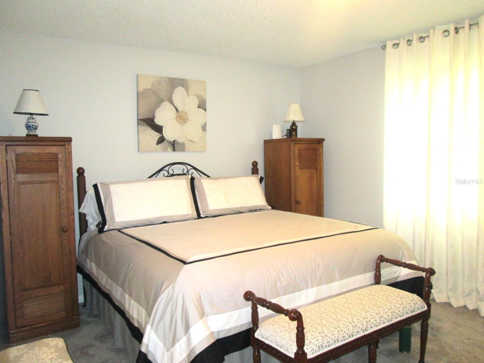 Image 17 of 38 For 1003 Dundee Circle Circle