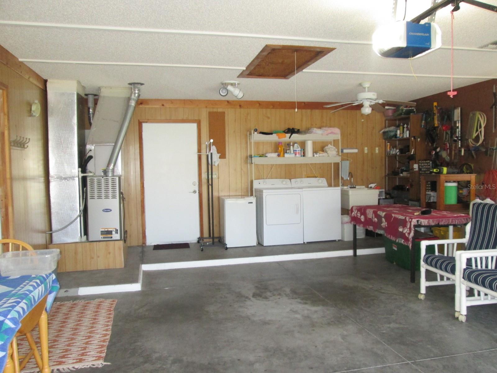 Image 28 of 38 For 1003 Dundee Circle Circle