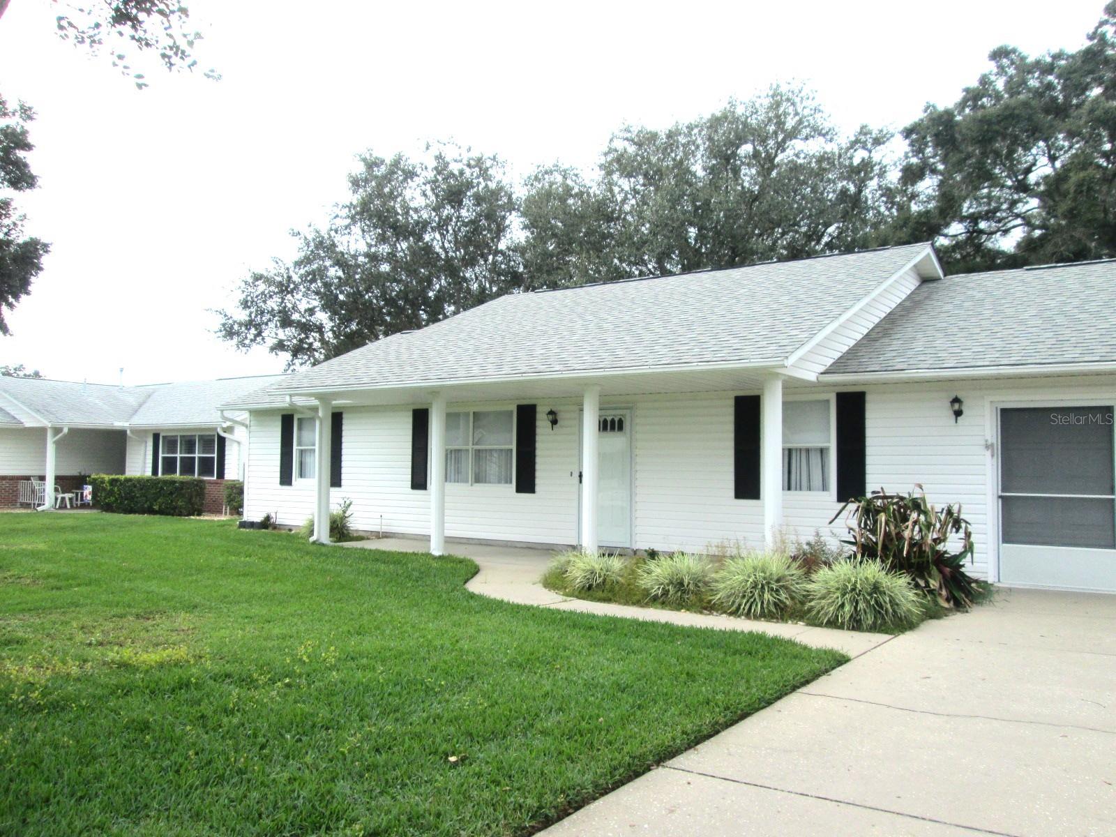 Image 3 of 38 For 1003 Dundee Circle Circle