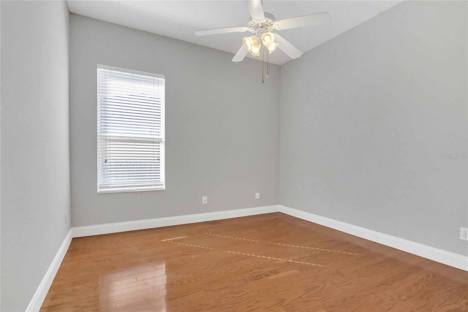 Image 18 of 32 For 144 Lombard Circle