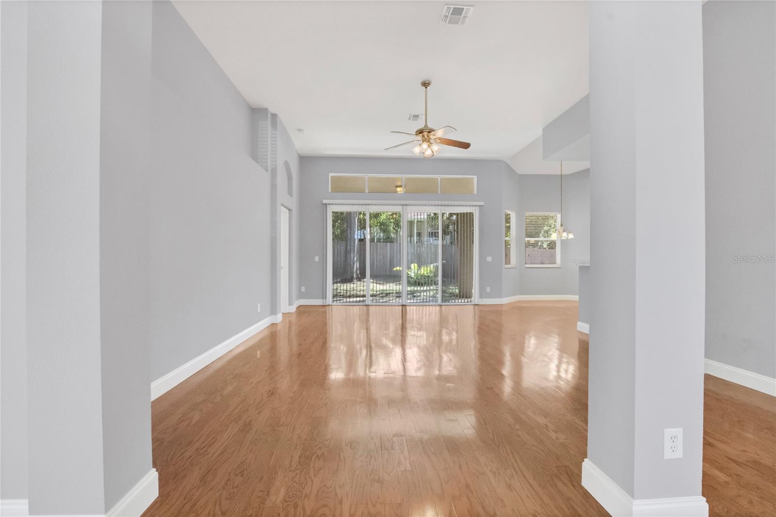 Image 5 of 32 For 144 Lombard Circle